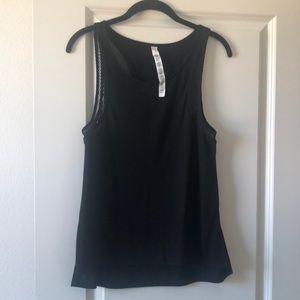 ALO Yoga Fishnet Detail Tank NWOT Small